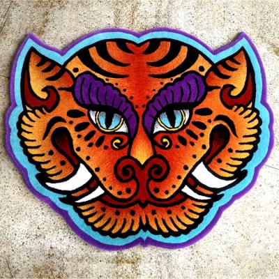 China Non Slip Animal Shaped Lion Round Rug Tiger Pattern Handmade Logo Rug Custom Made for sale