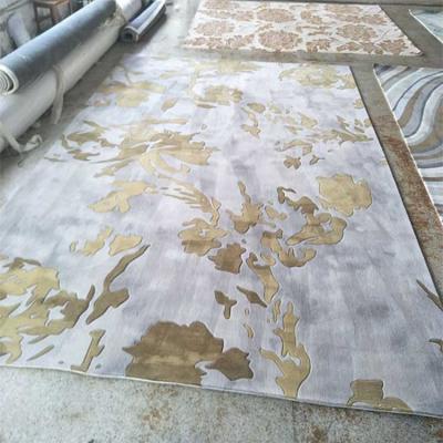 China Beautifully Designed Anti-Slip Handmade Custom Geometric Wool Rug for sale