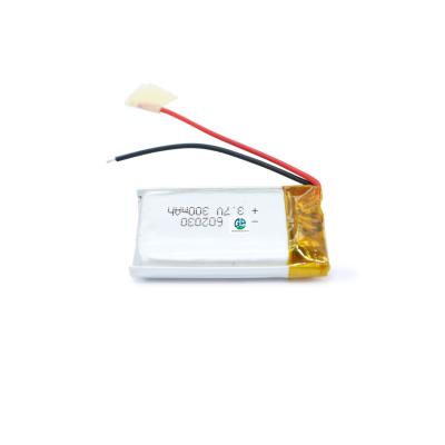 Cina Batteria ad alta velocità di scarica 3.7V 300mah 602030 Li-Ion Battery Pack Ricaricabile Batteria LiPo ad alta capacità in vendita