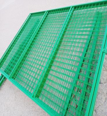 China Factory Supply Dutch Single Good Quality Welded Wire Mesh Fence Green Color Chain Link Fence Cheap Fence Panels for sale