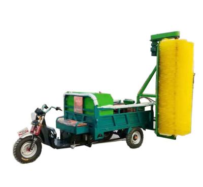 China Road fence cleaning machine isolated fencing truck cleaning construction site for sale