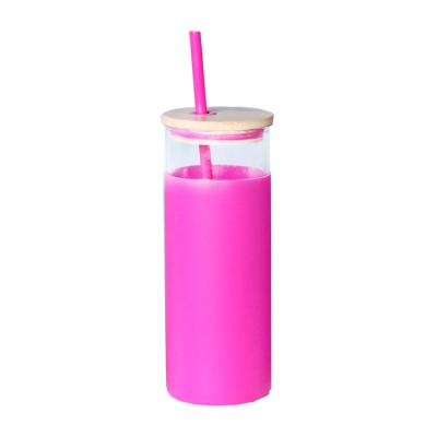 China New Design Dishwasher Safety 500ml Borosilicate Glass Water Bottle Heat Resistant Bamboo With Silicone Sleeve for sale