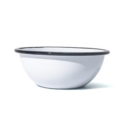 China Stocked 11/14/18 cm White Enamel Metal Round Salad Serving Bowl Enamel Mixing Bowl With Black Rim for sale