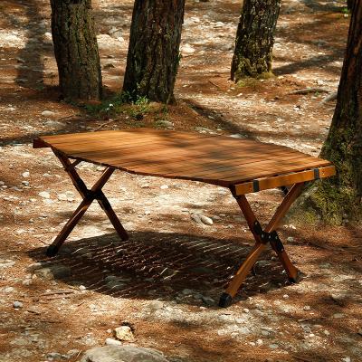 China Klappende Houten Metalen Klappende Camping Tafel Octangel Picnic Tafel Camping Te koop