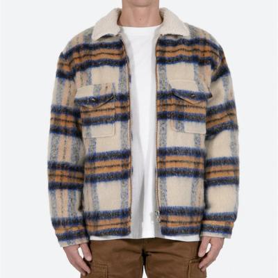 China 2022 New Design Mens QUICK DRY Plaid Jackets Casual Loose Sherpa Jackets Zipper Fly Pocket Design Plus Size Mens Jacket for sale