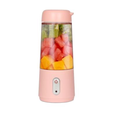 China Easy Operate High Quality Rechargeable Vegetable Juicer Juice Maker Portable Blender Mini Hand Held Low Price USB Fruit Juice Making Cup for sale