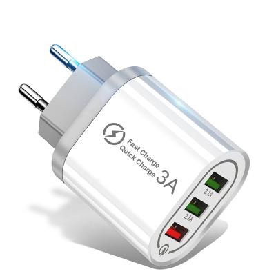 China QC3.0+2.1A*2 USB Ports QC3.0+2.1A*2 Universal Mobile Phone/Ipad/Camera/PDA/MP3 3 Ports Universal Phone Charger Fast Charging Quick Charge for sale