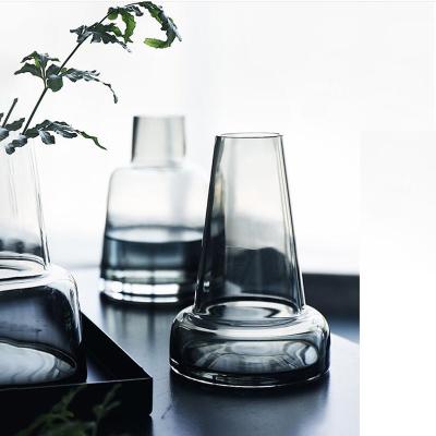 China Nordic Modern Eco-friendly Style Home Decor Minimalist Stained Transparent Flower Glass Vase for sale