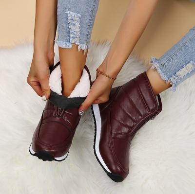 China Lightweight PU Fabric Women Winter Boots for sale