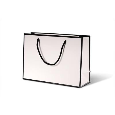 China Recyclable Custom Shopping Paper Bag With LOGO Paper Bag Manufacturer Offset Printing Matte Lamination Surface Finish Shopping Bag for sale