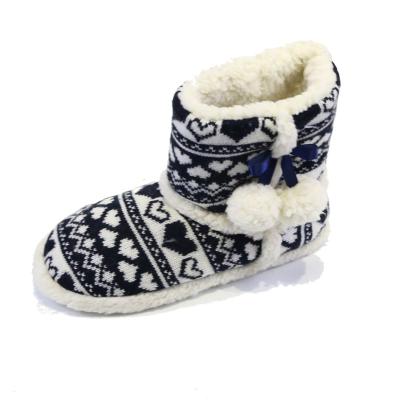 China Indoor Quiet Ladies Anti-Smell Ladies Winter Plush Indoor Boots Slippers For Women for sale