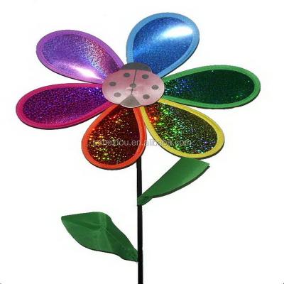 China Plastic Garden Ornament Flashing Windmill in Different Shape Flower with Animal Cartoon in the Center for sale