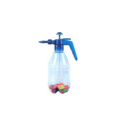 China High Quality 2L Manual Pressure Water Balloon Pump Water Balloon Pump Sprayer Atmospheric Pressure Garden\Balloon\Watering Sprayer for sale