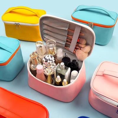 China PU Leather Travel Leisure Durable Lady Bags Toiletry Bag Makeup Box Cosmetic Organizer for sale