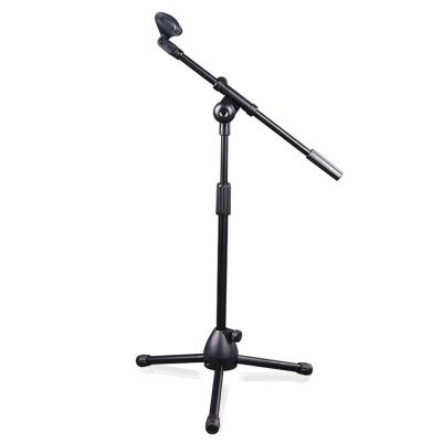 China Adjustable Mic Stand Tripod Floor Microphone Stand Professional Tripod Kick Drum Stand for Radio Broadcasting Studio à venda