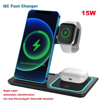 China New Qi 15W Power Bank/MP3/MP4 Hit Power Bank/MP3/MP4 Amazon Mobile Phone/Tablet Pad/Fill Light 3 Dropshipping Cell Phone in 1 Wireless Charger For Iphone 13 Watch for sale