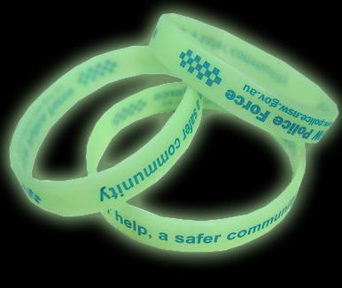 China Glow in the dark silicone bracelet for sale