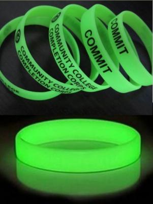 China Glow Silicone Bracelet for sale