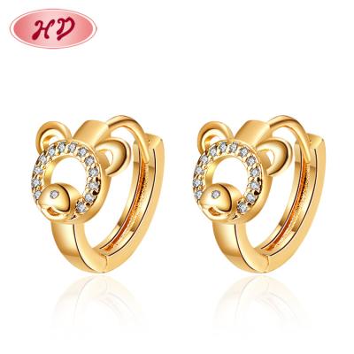 China Clear gold plated huggie huggie earrings cute gold gold mujer brass18k de para accesorios teddy bears bulk CZ trendy huggie earrings for sale