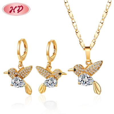 China TRENDY 2022 New Design Jewelry Sets Drop Earrings Cute Hummingbird Bird Charms Jewelry Set 18k Gold Plated Lovely For Women Girls for sale