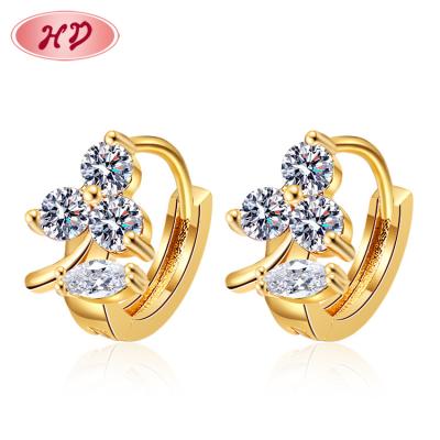 China TRENDY Success Huggie Earrings Grapes Fruit New Design Cute Elegant Fashion 18k Gold Ear Huggie For Women Girls Party for sale