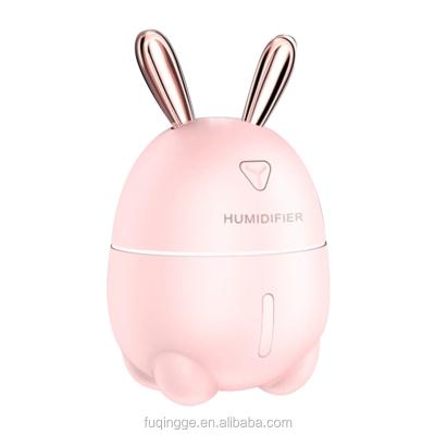 China Car Maker Cute USB Mini Humidifier Air Diffuser Humidifier Mini Essential Oil Desktop Humidifier for sale