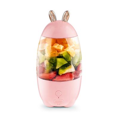 China New Household Portable Cute Electric Fruit Juicer Home Appliances Blender 330ml Usb Personal Blender Machine for sale