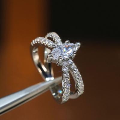 China 2020 FASHIONABLE new design Luxury Diamond Engagement Rings for women for sale