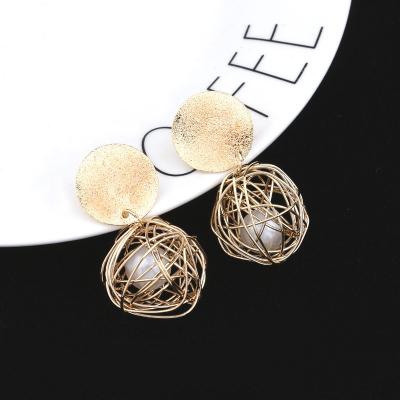 China FASHIONABLE Retro Korean Geometric Gold Plated Simple Knitting Drop Earring Ball Pearl Stud Earring For Women Jewelry for sale