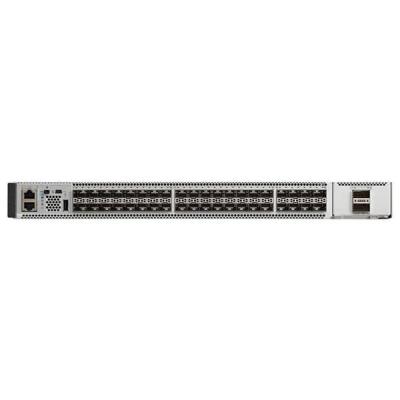 Cina C9500-40X-E 40 Port 10 Gig Network Essentials Switch 250G Capacità di commutazione per reti in vendita