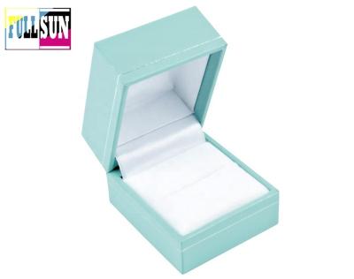 China Custom Luxury Ring Box for Jewellery Packaging velvet Inside Bracelet Packaging Box for sale