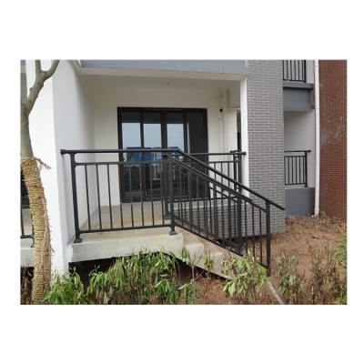 China Manufacturer Wholesale Smooth Surfacesimple Design Iron Stairs Railing Easily Assembled for sale