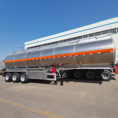 China Heavy Duty Semi Truck Trailer BERKLEY 3 Axle 1000l Fuel Tank Trailer Load Capacity Diesel Fuel Oil Tanker Trailer for sale