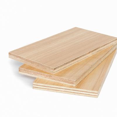 China New arrived outdoor waterproof plywood jas bb8 phenolic plywood sheet hot sale industrial plywood melamine plywood for sale