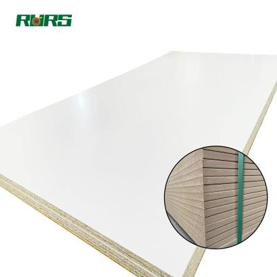 China Plant 18mm Moisture Proof High Quality White Melamine MDF Outdoor MDF Board For Furniture for sale