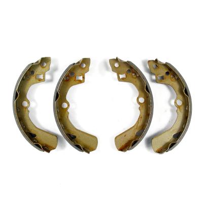 China Auto Circuit Parts Semi-metal 53200-69G11 Terbon Brake Axle Brake Shoes And Brake Rear Drum S630-1461 for sale