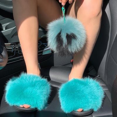 China 2020 Fashion Trend New Style Soft Raccoon Fur Sandals Fur Slides Pink Slippers For Women for sale