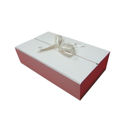 China Recyclable Custom Paper Gift Packing Rigid Folding Box With Ribbon for sale