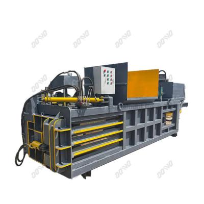 China Easy Operation Plastic Baler Waste Paper Baler Machine / Tire Compression Packing Machine for sale