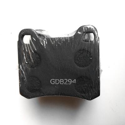 Chine Brake Pads Manufacturer Ceramic Brake Pad Raw Material Auto Brake Pads For Benz 190 (W201) à vendre