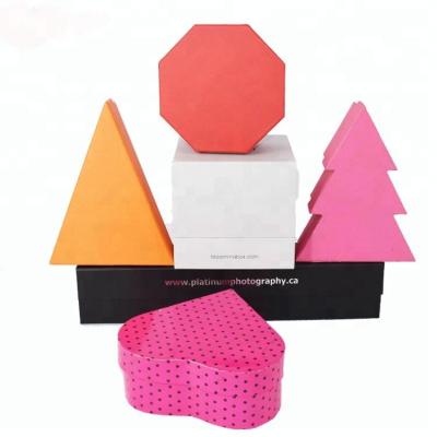 China Handmade Custom Round Corner Tube/Triangle Cube/Shape/Square/Hexagon 300gsm Paper Cardboard Gift Box Packaging for sale