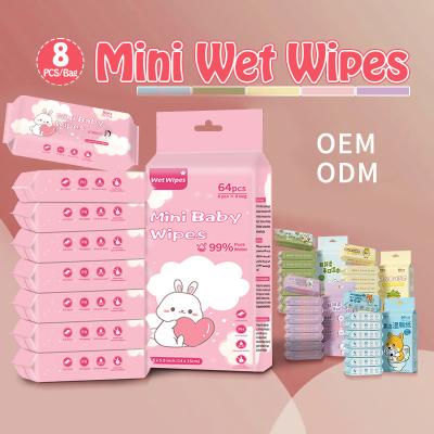 China Compact Antibacterial Wet Wipes , Nourishing Travel Wet Wipes Eco Friendly for sale