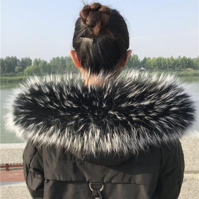 China New Real Luxury Soft Warm Fluffy Raccoon Fluffy Detachable Fur Density XJ Heavy Style New Real Down Coat Fur Collar for sale