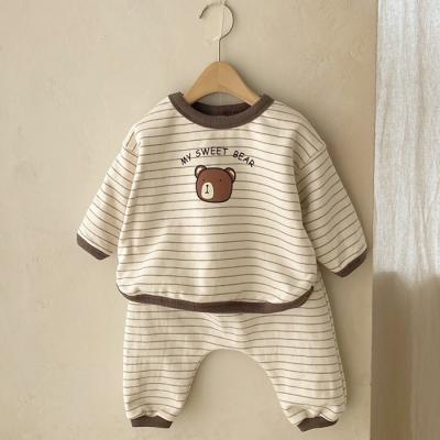 China Baby Sweater Suit Autumn Baby Boy And Girl Cartoon Bear Insist Clothing Korean Version Breathable Tops And Sweatpants Two-Piece Set for sale