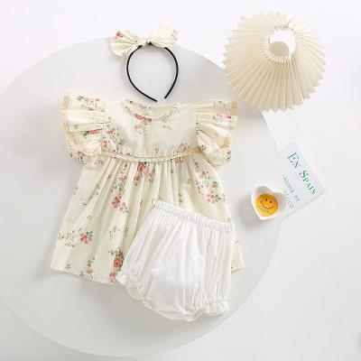 China Breathable Summer Ins Style Babies Clothing Set Sweet Toddler Girls Floral T-shirt With Shorts Kids Clothing Set for sale