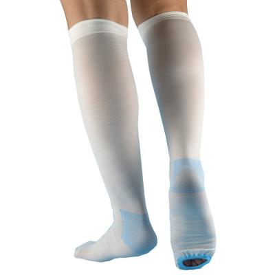 China Medical Vein Socks QUICK DRY Deodorization Nurse Socks Compression For Diabetic Vein Elastic Socks for sale