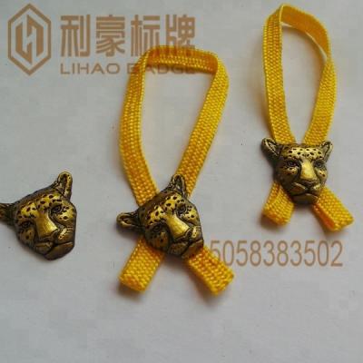 China Waterproof animal head metal tag with ribon for bottle seal for sale