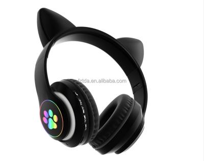 China Colorful Led Headband Kids Girls Headphones 5.0 Wireless Earphone Cat Ear Headphones Kids Gift for sale