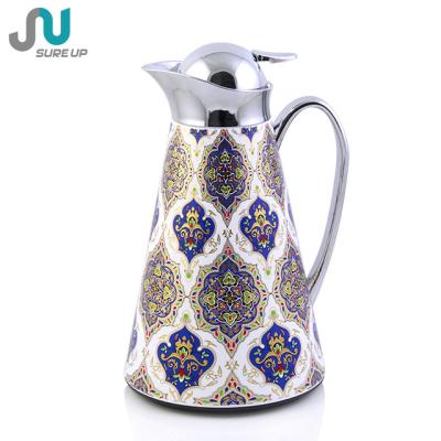 China New Arabic Style Middle East Liner Vacuum Jug Luxury Glass Carafe Gold Color Viable Improve Insulation Over 12 Hours Termos for sale