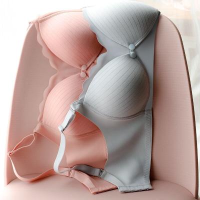 China Breathable Maternity Nursing Bra Europe Nursing Wire Plus Size Front Button Nursing Bra for sale